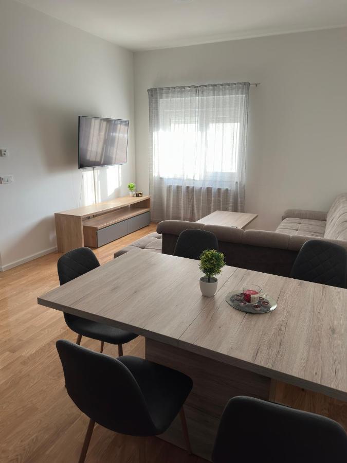 City Rent 1 Osijek Eksteriør bilde